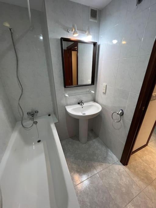 Riviera Mont Roig Del Camp Apartment Тарагона Екстериор снимка